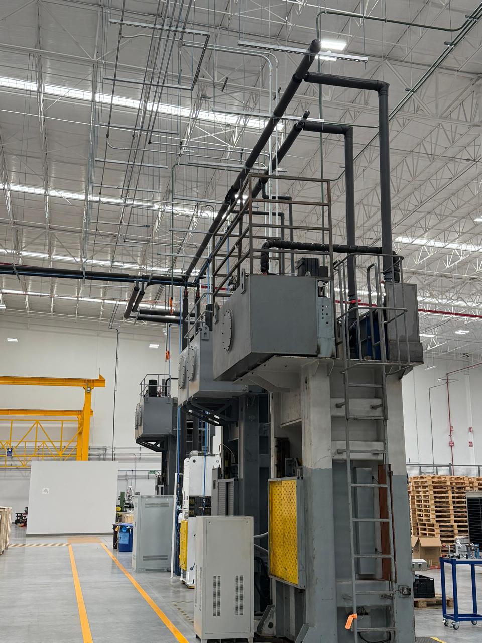 Fabricación, montajes y estructuras metálicas — Estructuras / Soldadura / Montajes en campo (2/8)
